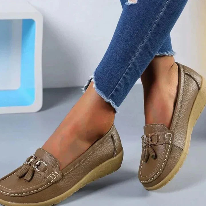 Women's Slip-On Low Moccasins Orthopedic Fringe Detail Lace-Free Casual Elegant Everyday Comfort – White