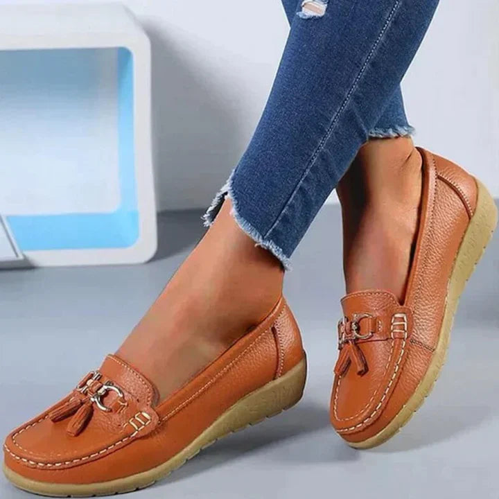 Women's Slip-On Low Moccasins Orthopedic Fringe Detail Lace-Free Casual Elegant Everyday Comfort – White