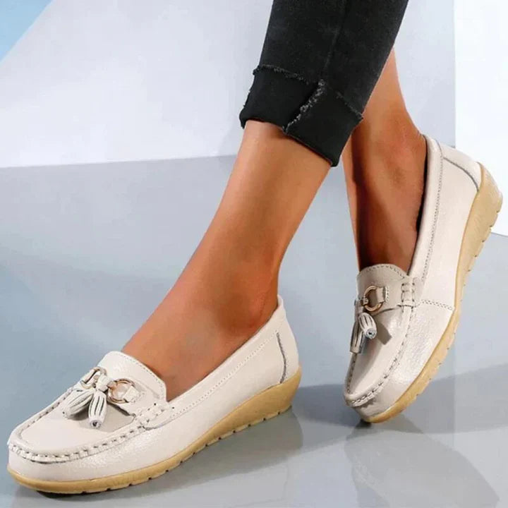Women's Slip-On Low Moccasins Orthopedic Fringe Detail Lace-Free Casual Elegant Everyday Comfort – White