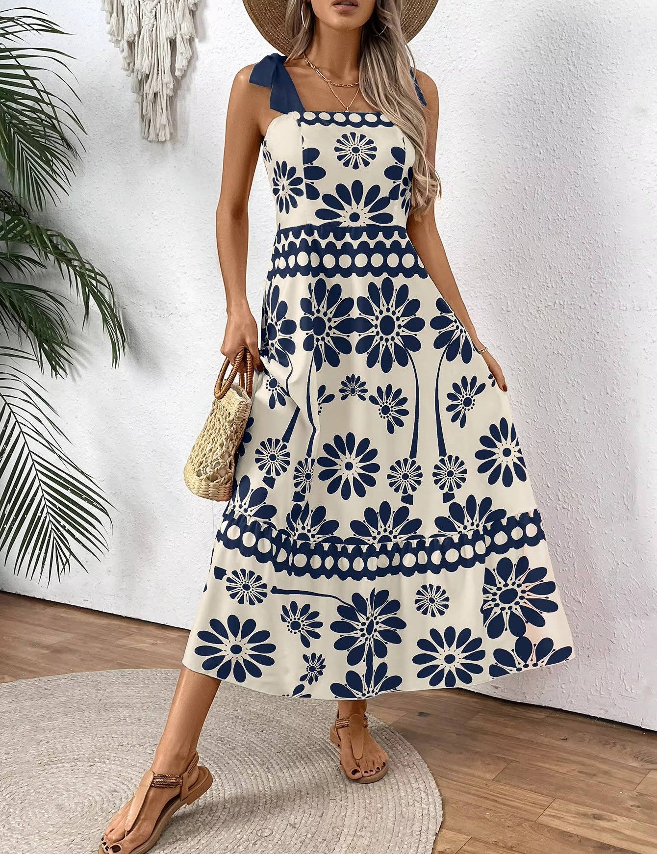 Women’s Maxi Dress With Floral Print