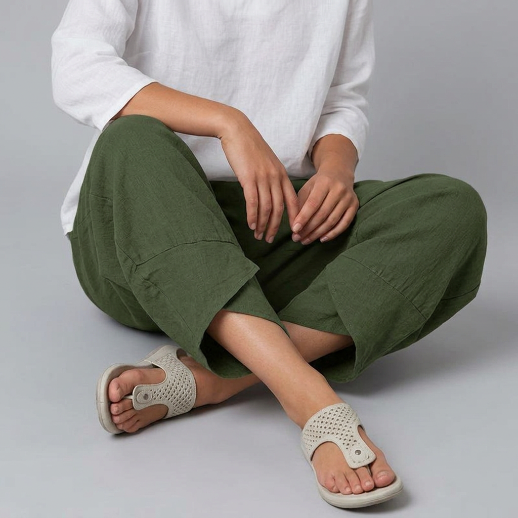 Women’s Elastic Waist Cropped Summer Pants