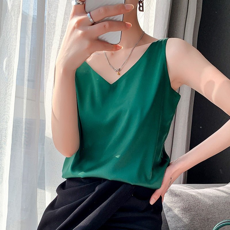 Women’s V-Neck Tank Top