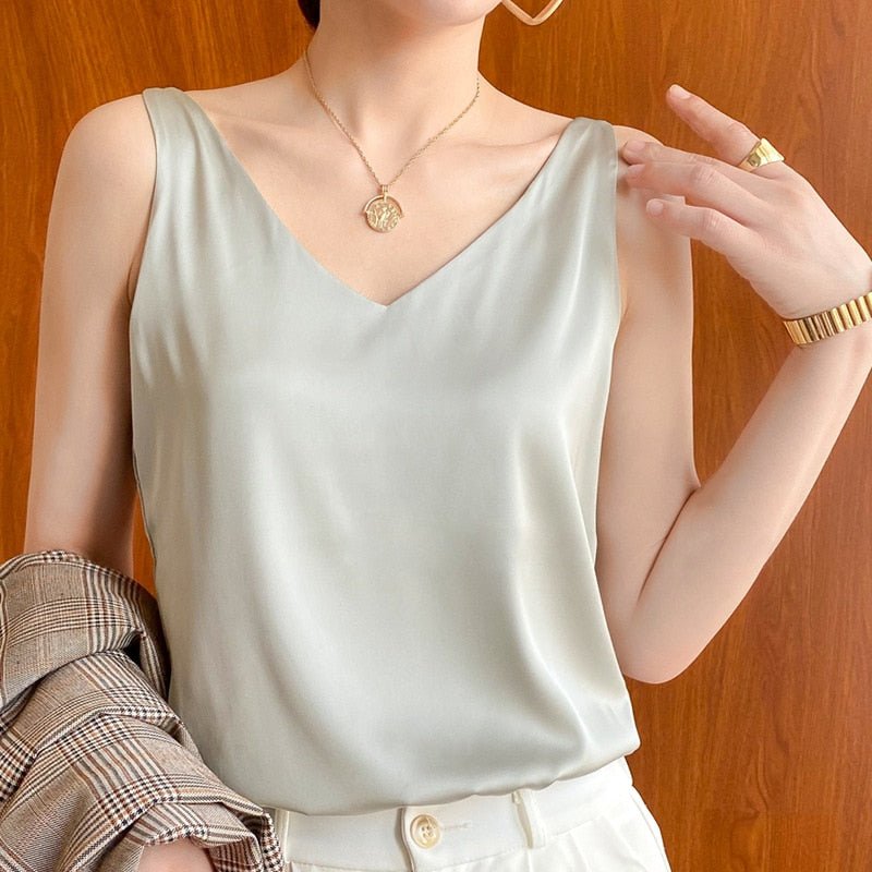 Women’s V-Neck Tank Top