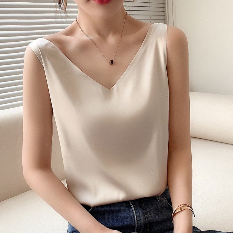 Women’s V-Neck Tank Top