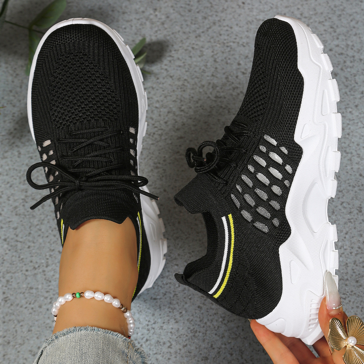 Women's Chunky Sneakers Lace-Up Breathable Mesh Running Walking Casual - Victrafia